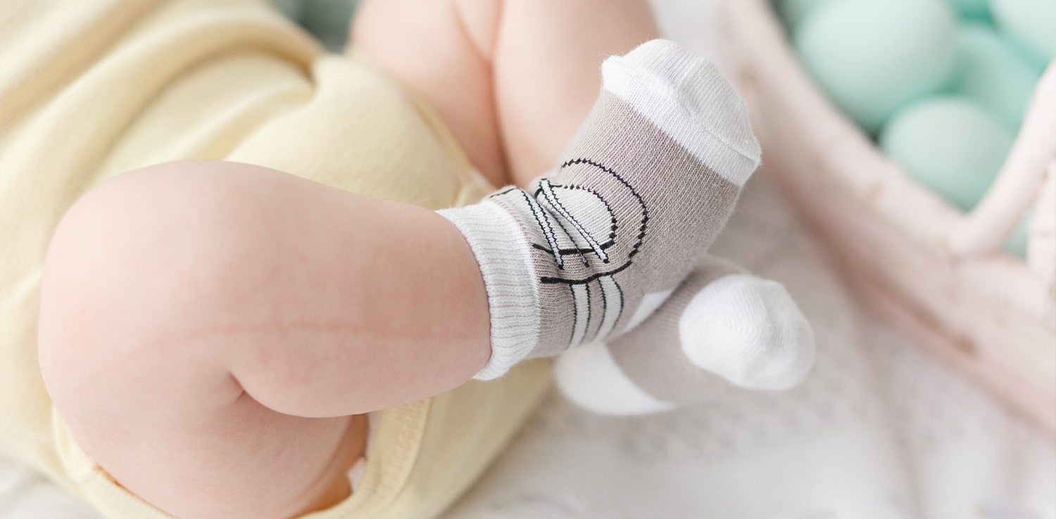 baby socks - infant socks - toddler socks - cute baby socks - newborn socks - soft baby socks - warm baby socks - baby girl socks - baby boy socks - patterned baby socks - knitted baby socks - cotton baby socks - non-slip baby socks - baby sock gift set - baby sock bundle - baby sock with grips - baby sock with animal designs - baby sock with ruffles - baby sock with lace trim