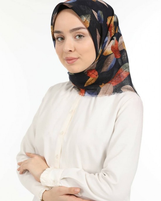 Turkish Hijab Leaf Patter Designed Hijab Cotton Hijab Cotton Scarf 