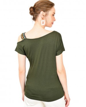 بلوزة قطش, فانيلة تركية نسائية كتف مكشوف, قبة القارب, موديل جديد تركي, لون الكاكي بلوزة قطش, فانيلة تركية نسائية كتف مكشوف, قبة القارب, موديل جديد تركي, لون الكاكي