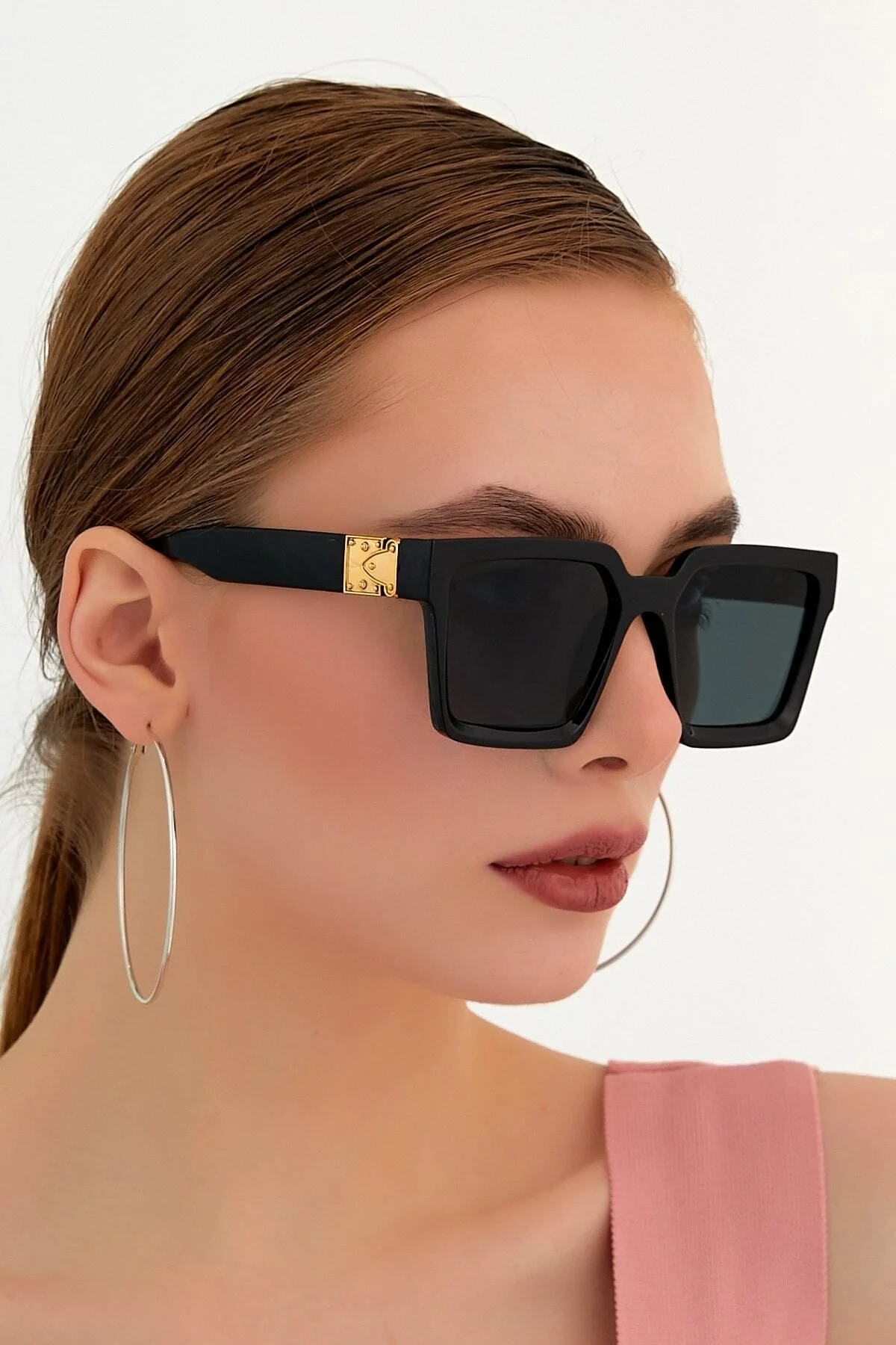 StyleTurk, Gold Black Sunglasses for Women, Stylish 