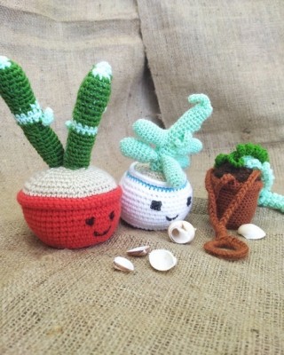 Mini Sevimli Bitki Seti, Çocuklar İçin Bebek, Amigurumi Bebek, Örgü Bebek, %100 Organik El Yapımı Yumuşak Amigurumi Oyuncak, Amigurumi Uyku Arkadaşı