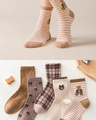 Patterned Women's Socks 5 pieces - Comfortable, Durable, and Stylish
